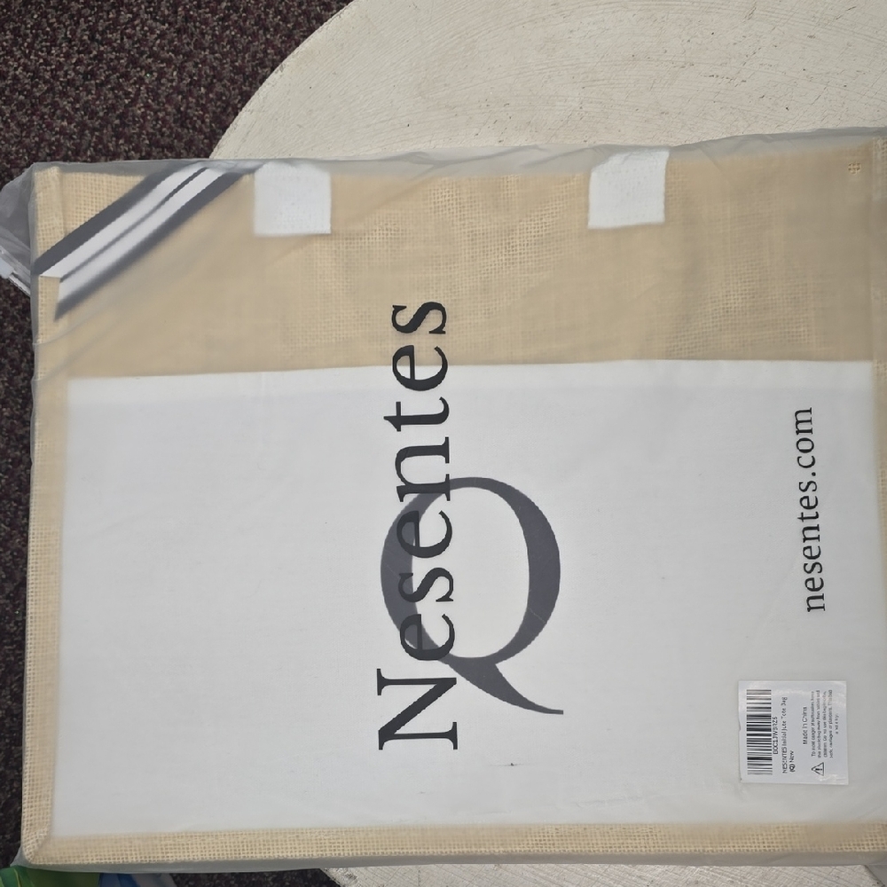 Nesentes Beige and White Tote Bag